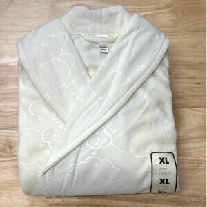 PINK K | NEW | XL | Ivory Cloud Moon and Stars Embossed Plush Fleece Long Robe